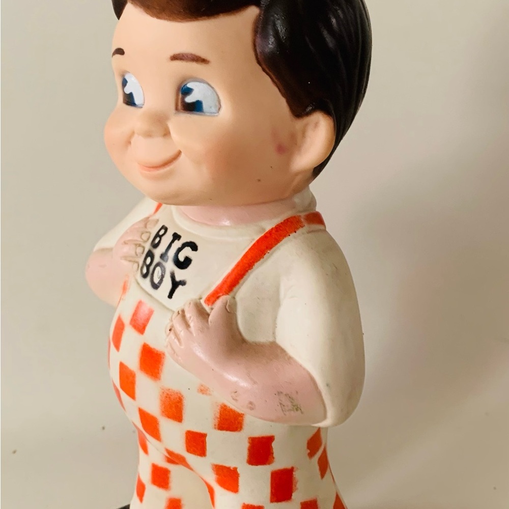 Vintage big boy plastic piggy bank - Picture 6 of 11